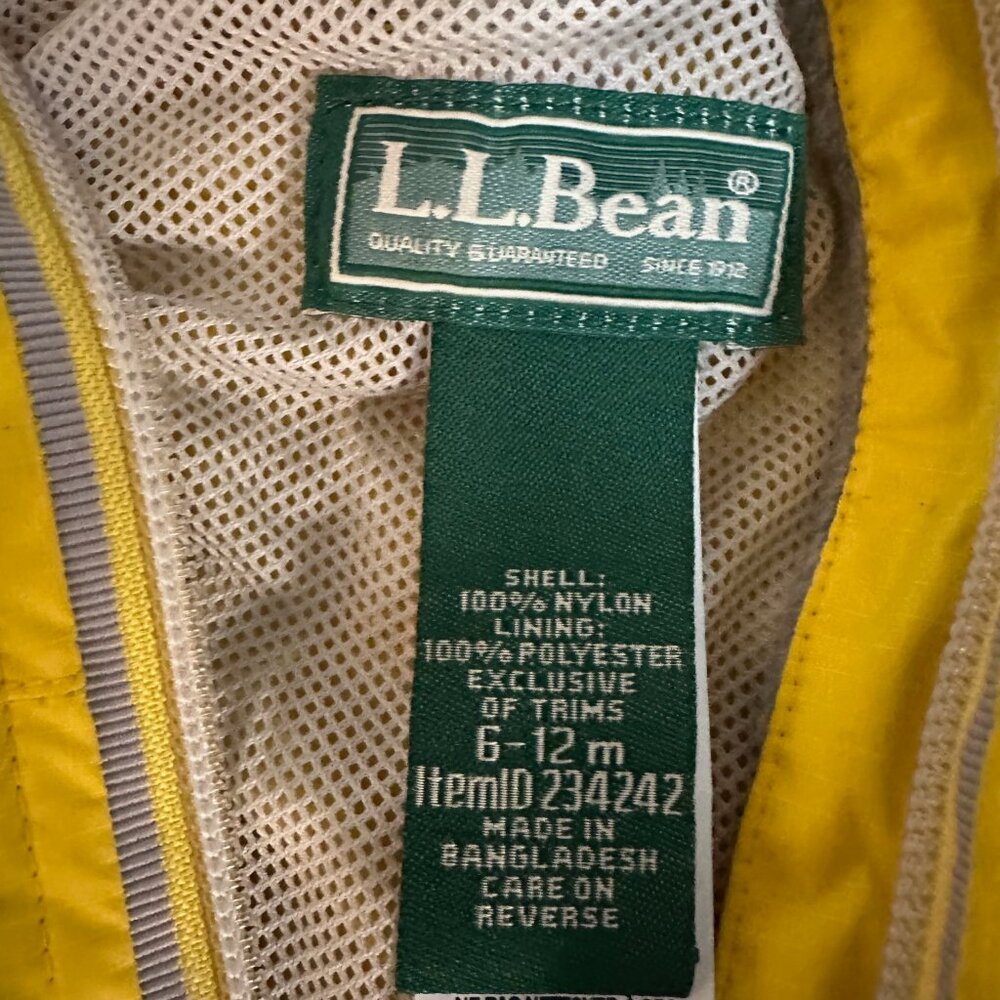 EUC L.L. Bean Rain Jacket Yellow 6-12 Months - Unisex - Picture 4 of 6